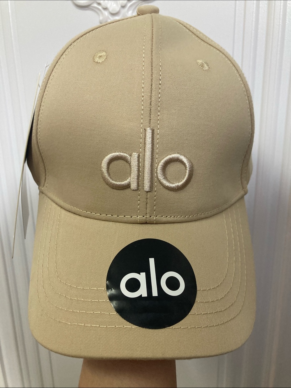Alo Logo Baseball Cap in Khaki